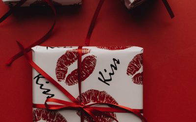 Make Your Mark This Summer: Why Print Lord’s Custom Wrapping Paper Turns Every Gift Into a Brand Moment