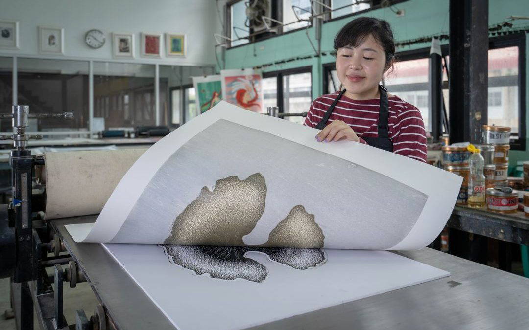 Print Lord’s Print Myth of the Week: Do Young People Respond to Physical Print?